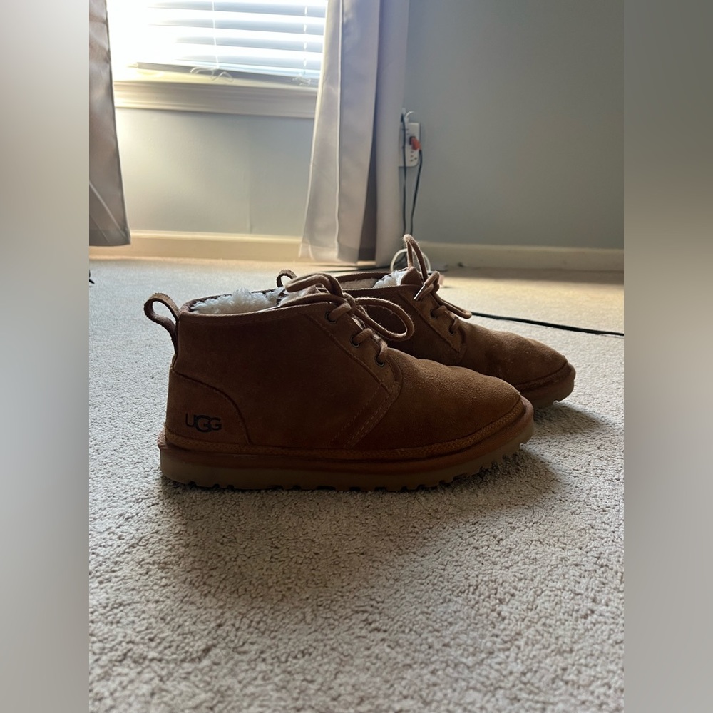 Neumel Uggs